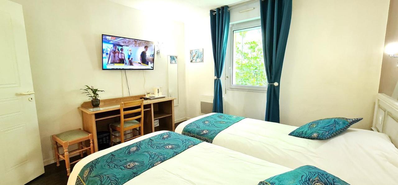 Fasthotel Oloron Hostellerie Du Paon Blanc Lurbe-Saint-Christau Luaran gambar