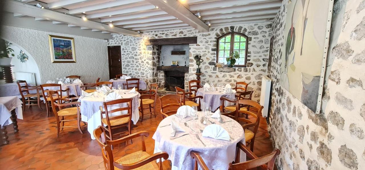Fasthotel Oloron Hostellerie Du Paon Blanc Lurbe-Saint-Christau Luaran gambar