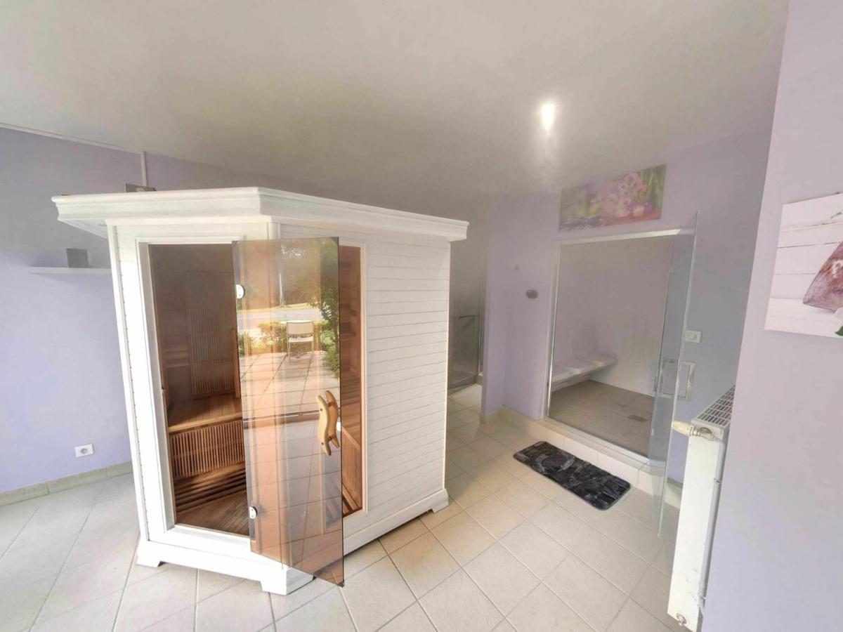 Fasthotel Oloron Hostellerie Du Paon Blanc Lurbe-Saint-Christau Luaran gambar